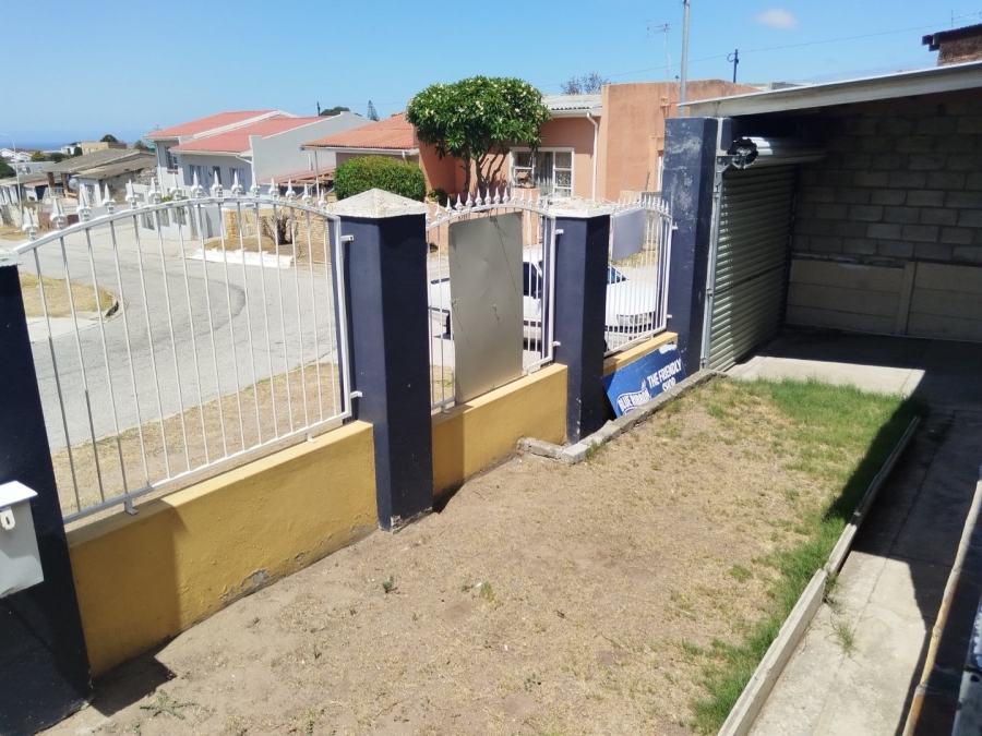 3 Bedroom Property for Sale in Gelvandale Eastern Cape